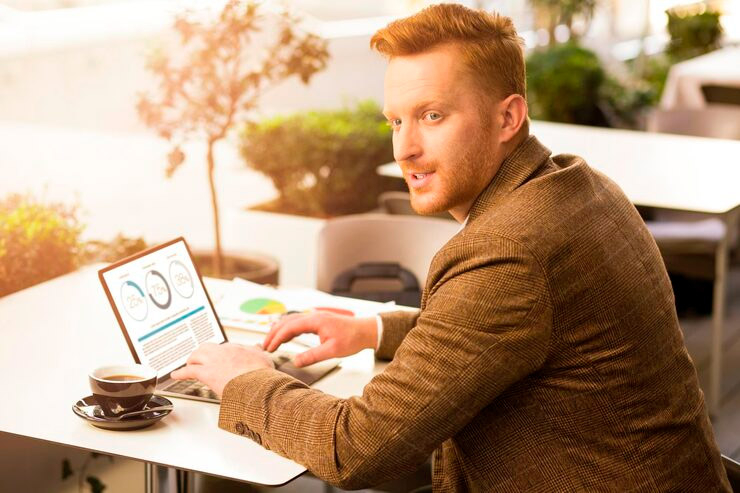 Почему стоит seo продвижение заказать у нас ?